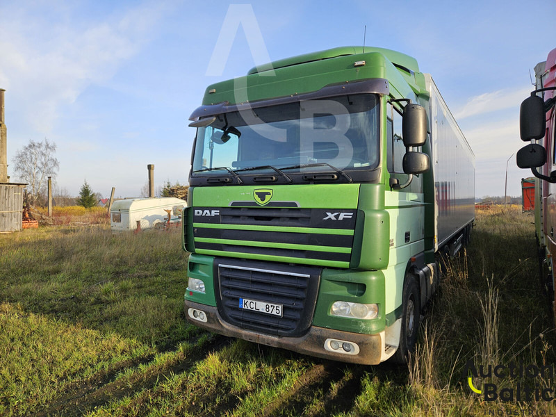 DAF FT XF105.460 - Tegljač: slika DAF FT XF105.460 - Tegljač DAF FT XF105.460 - Tegljač: slika DAF FT XF105.460 - Tegljač