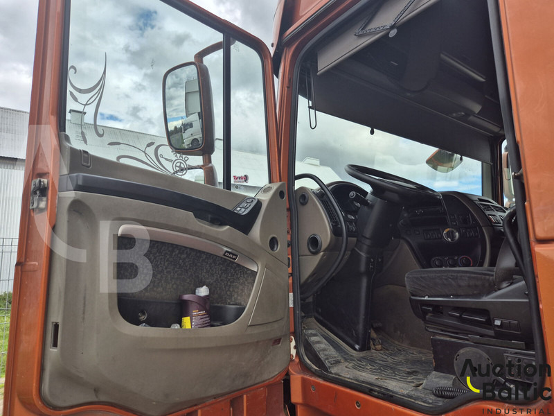 DAF FTXF105 - Tegljač: slika DAF FTXF105 - Tegljač DAF FTXF105 - Tegljač: slika DAF FTXF105 - Tegljač