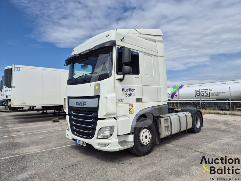 DAF XF 460 FT - Tegljač: slika DAF XF 460 FT - Tegljač DAF XF 460 FT - Tegljač: slika DAF XF 460 FT - Tegljač