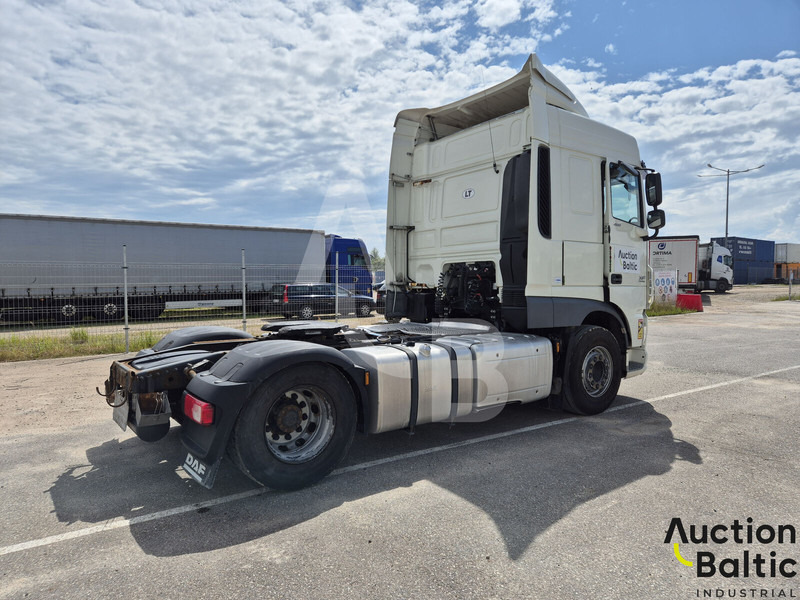 DAF XF 460 FT - Tegljač: slika DAF XF 460 FT - Tegljač DAF XF 460 FT - Tegljač: slika DAF XF 460 FT - Tegljač