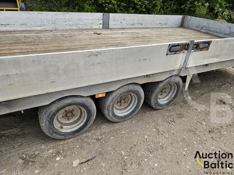 Tegljač Iveco 40 C: slika Tegljač Iveco 40 C