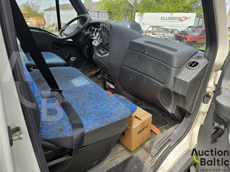 Tegljač Iveco 40 C: slika Tegljač Iveco 40 C