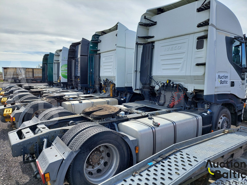 Iveco Stralis AS 440 TP - Tegljač: slika Iveco Stralis AS 440 TP - Tegljač Iveco Stralis AS 440 TP - Tegljač: slika Iveco Stralis AS 440 TP - Tegljač
