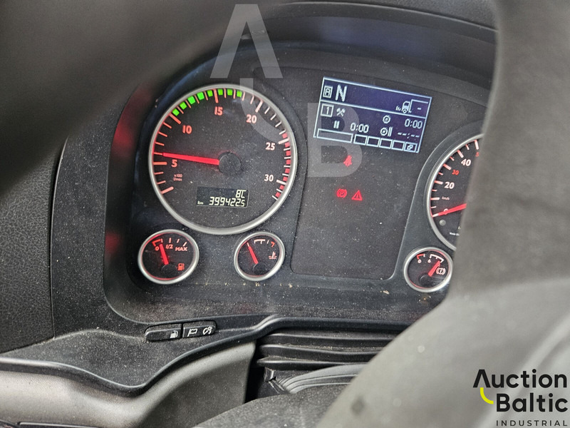 Tegljač MAN TGX18.480: slika Tegljač MAN TGX18.480