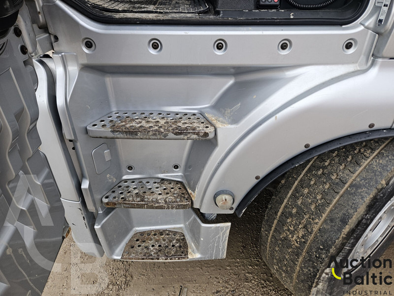 Tegljač MAN TGX18.480: slika Tegljač MAN TGX18.480