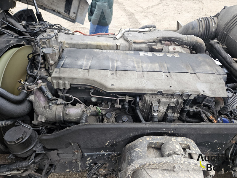 Tegljač MAN TGX18.480: slika Tegljač MAN TGX18.480