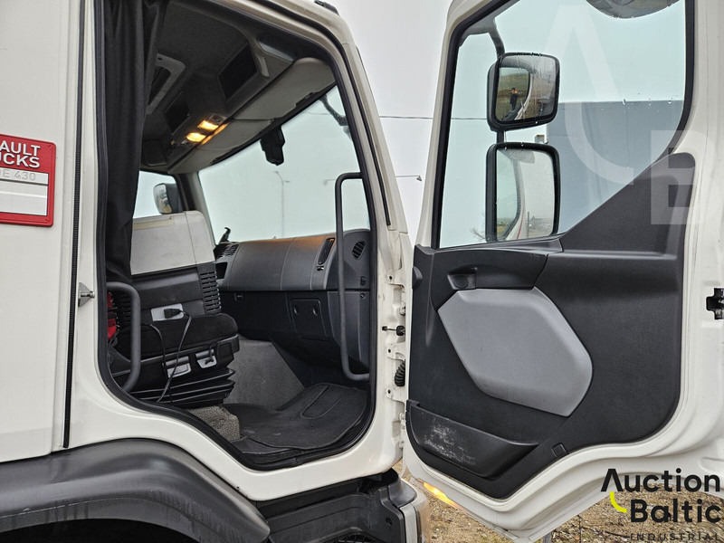 Renault D Wide - Tegljač: slika Renault D Wide - Tegljač Renault D Wide - Tegljač: slika Renault D Wide - Tegljač