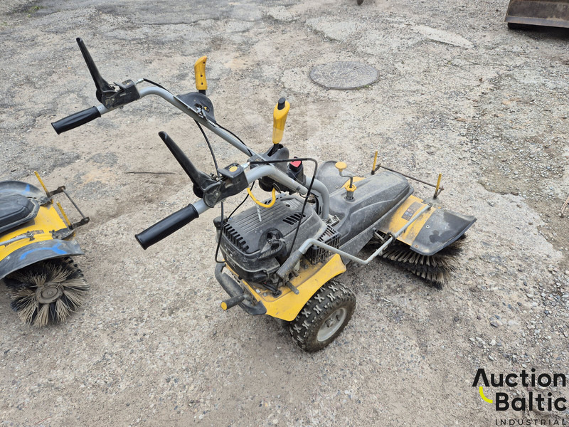 Texas Smart Sweep 800 - Cestovna čistilica: slika Texas Smart Sweep 800 - Cestovna čistilica Texas Smart Sweep 800 - Cestovna čistilica: slika Texas Smart Sweep 800 - Cestovna čistilica