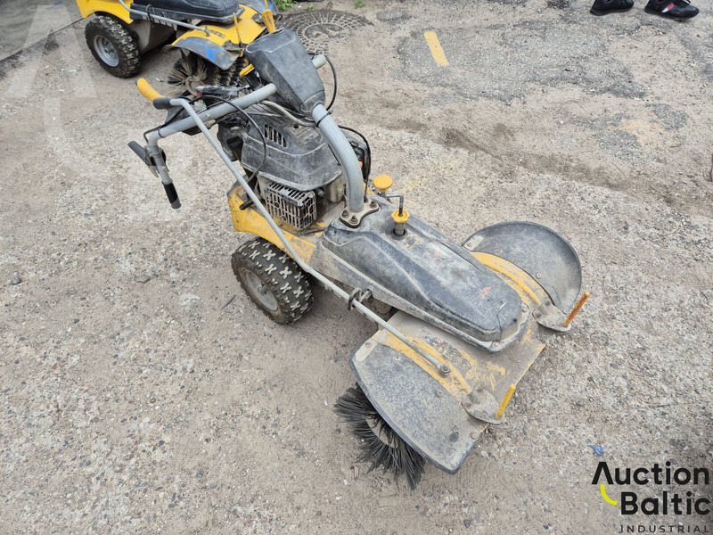 Texas Smart Sweep 800 - Cestovna čistilica: slika Texas Smart Sweep 800 - Cestovna čistilica Texas Smart Sweep 800 - Cestovna čistilica: slika Texas Smart Sweep 800 - Cestovna čistilica