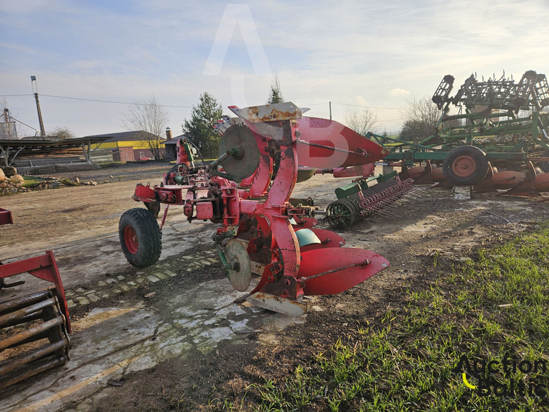 UNIA - Plug: slika UNIA - Plug UNIA - Plug: slika UNIA - Plug