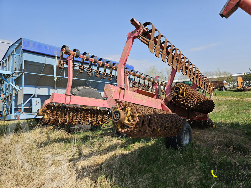 Vaderstad Rexius RS1020 - Kultivator: slika Vaderstad Rexius RS1020 - Kultivator Vaderstad Rexius RS1020 - Kultivator: slika Vaderstad Rexius RS1020 - Kultivator