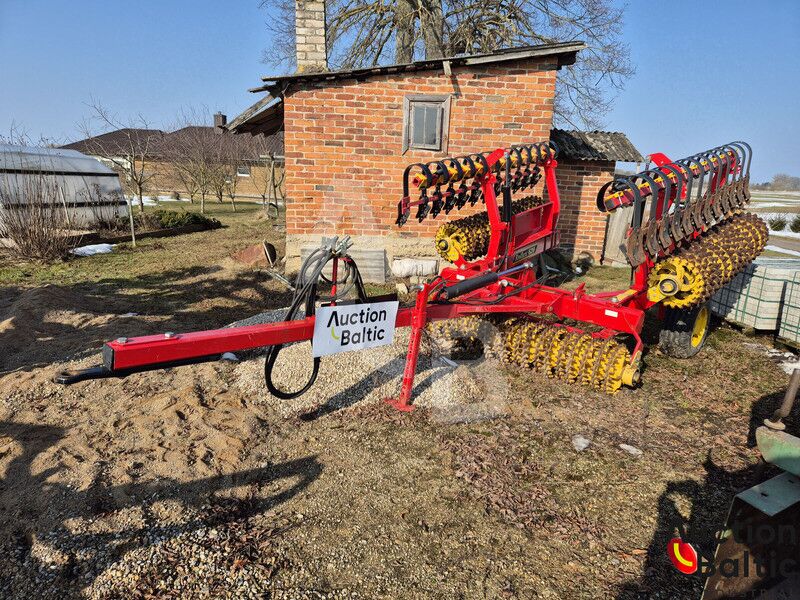 Vaderstad Rollex RX 620 - Valjak za poljoprivredna gospodarstva: slika Vaderstad Rollex RX 620 - Valjak za poljoprivredna gospodarstva Vaderstad Rollex RX 620 - Valjak za poljoprivredna gospodarstva: slika Vaderstad Rollex RX 620 - Valjak za poljoprivredna gospodarstva