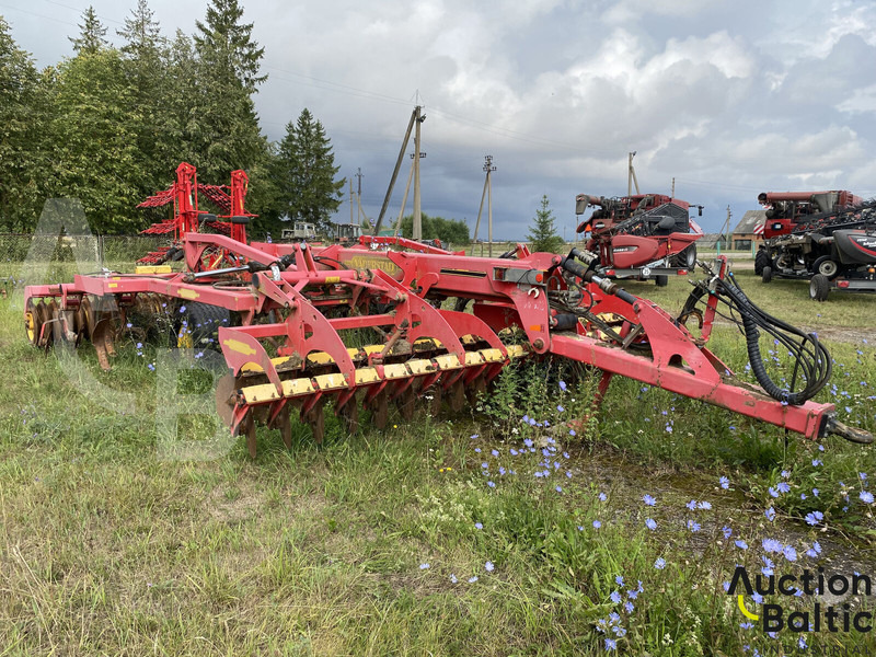 Vaderstad TopDown TD 500 - Kultivator: slika Vaderstad TopDown TD 500 - Kultivator Vaderstad TopDown TD 500 - Kultivator: slika Vaderstad TopDown TD 500 - Kultivator