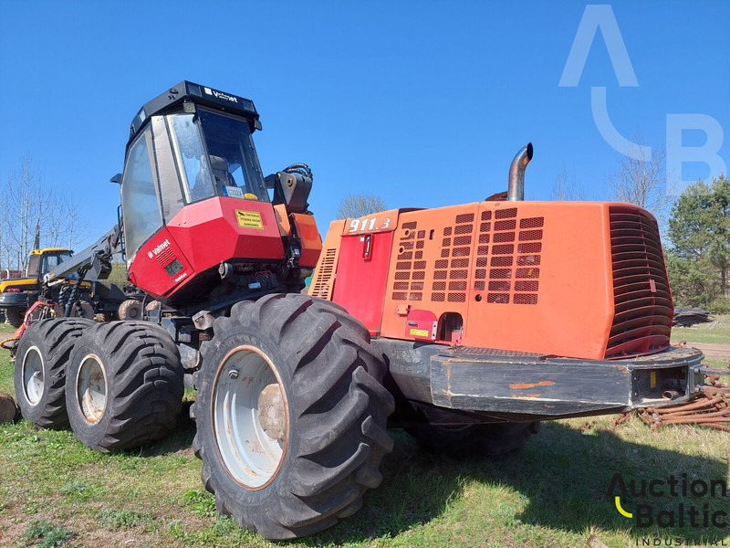 Valmet 911.3 - Kombajn: slika Valmet 911.3 - Kombajn Valmet 911.3 - Kombajn: slika Valmet 911.3 - Kombajn