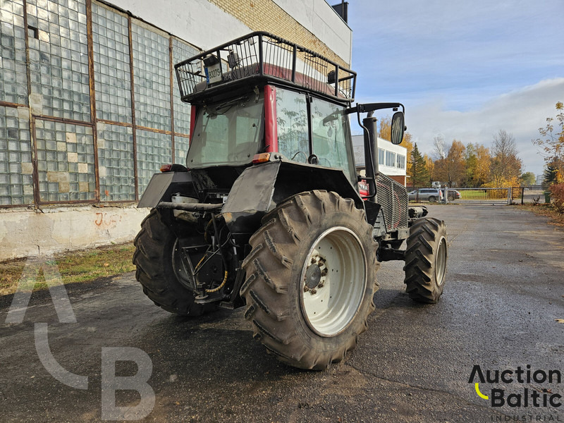 Valtra A 93H - Traktor: slika Valtra A 93H - Traktor Valtra A 93H - Traktor: slika Valtra A 93H - Traktor
