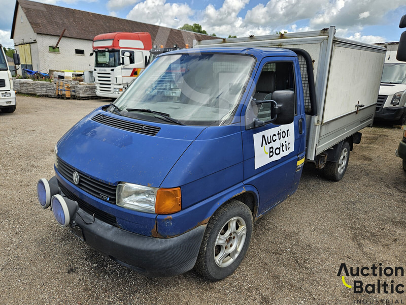Volkswagen Pick-Up 2,5 TDI - Dostavno vozilo sa zatvorenim sandukom: slika Volkswagen Pick-Up 2,5 TDI - Dostavno vozilo sa zatvorenim sandukom Volkswagen Pick-Up 2,5 TDI - Dostavno vozilo sa zatvorenim sandukom: slika Volkswagen Pick-Up 2,5 TDI - Dostavno vozilo sa zatvorenim sandukom