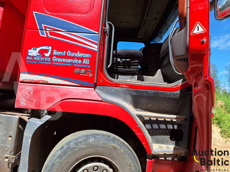 Volvo FH 16 6X4 - Kiper: slika Volvo FH 16 6X4 - Kiper Volvo FH 16 6X4 - Kiper: slika Volvo FH 16 6X4 - Kiper