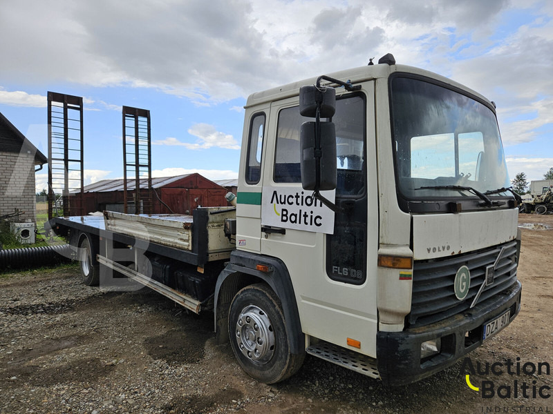 Volvo FL 608 - Kamion za vuču: slika Volvo FL 608 - Kamion za vuču Volvo FL 608 - Kamion za vuču: slika Volvo FL 608 - Kamion za vuču