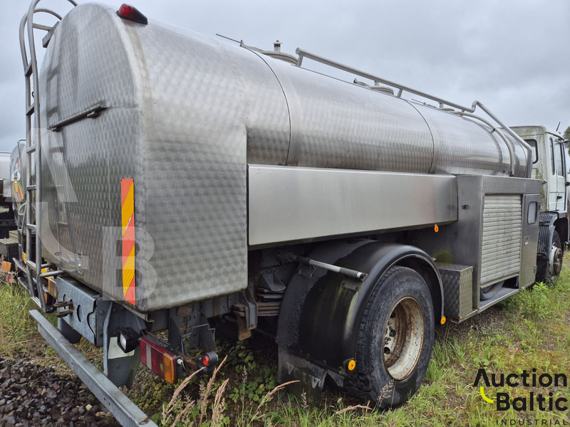 Volvo FL6 - Kamion cisterna: slika Volvo FL6 - Kamion cisterna Volvo FL6 - Kamion cisterna: slika Volvo FL6 - Kamion cisterna
