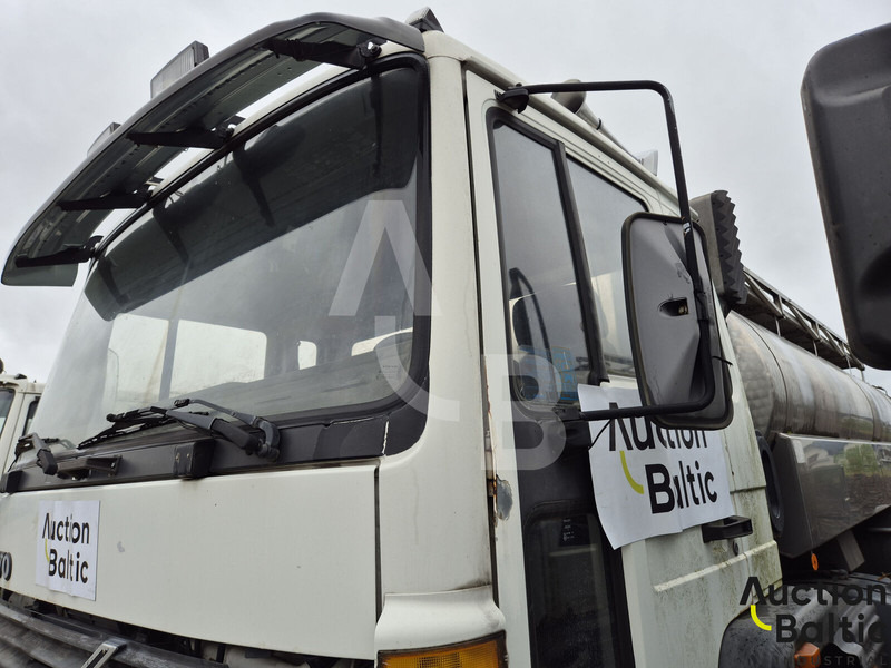 Volvo FL6 - Kamion cisterna: slika Volvo FL6 - Kamion cisterna Volvo FL6 - Kamion cisterna: slika Volvo FL6 - Kamion cisterna