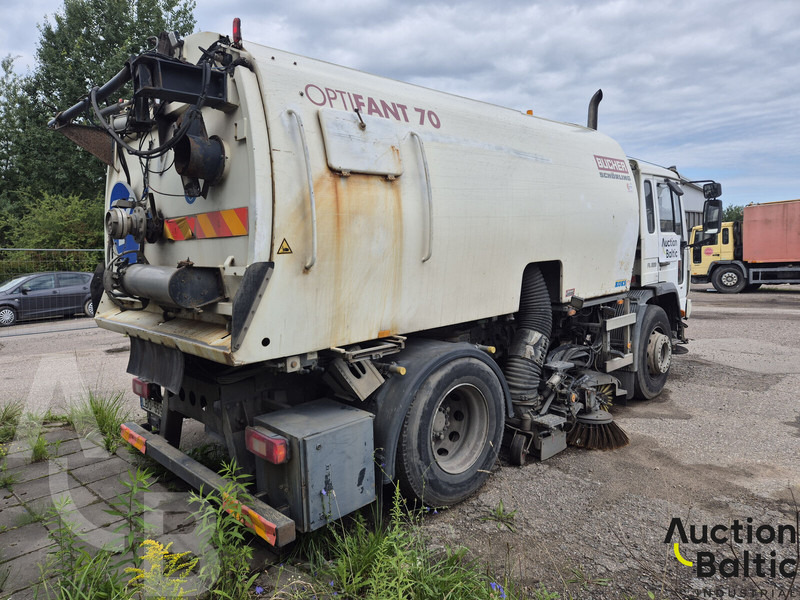Volvo FL618 - Cestovna čistilica: slika Volvo FL618 - Cestovna čistilica Volvo FL618 - Cestovna čistilica: slika Volvo FL618 - Cestovna čistilica