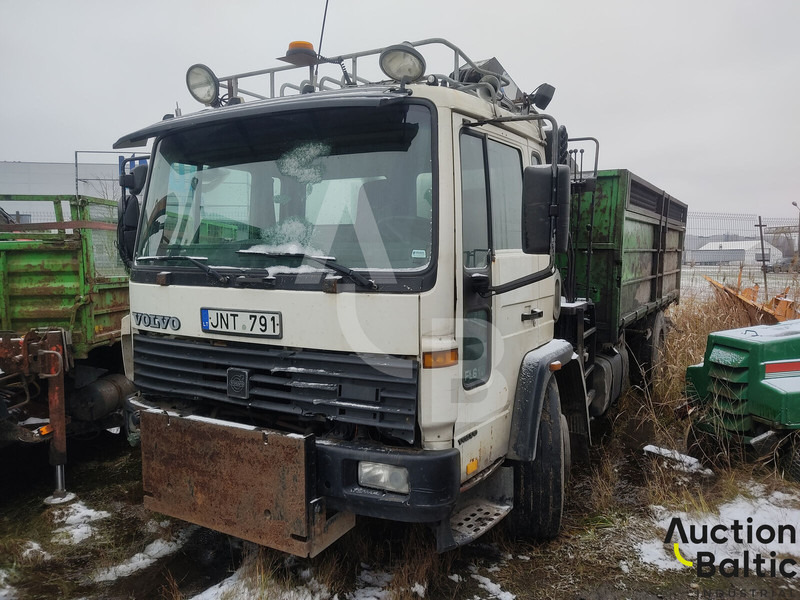 Volvo FL618 - Kiper, Kamion s kranom: slika Volvo FL618 - Kiper, Kamion s kranom Volvo FL618 - Kiper, Kamion s kranom: slika Volvo FL618 - Kiper, Kamion s kranom
