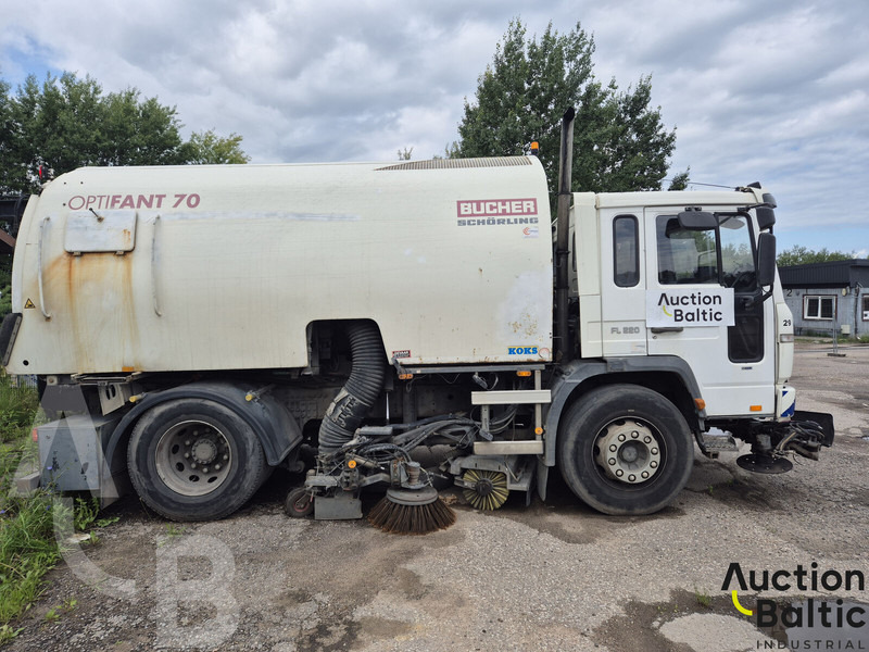 Volvo FL618 - Cestovna čistilica: slika Volvo FL618 - Cestovna čistilica Volvo FL618 - Cestovna čistilica: slika Volvo FL618 - Cestovna čistilica