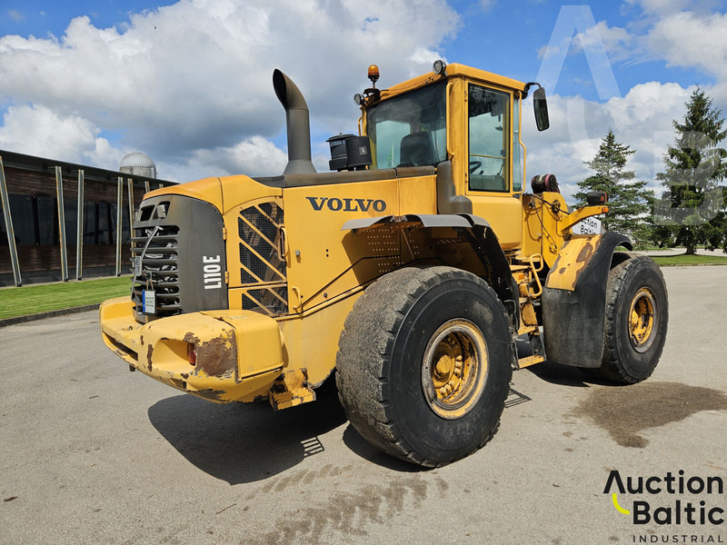 Volvo L 110 E - Utovarivač na kotačima: slika Volvo L 110 E - Utovarivač na kotačima Volvo L 110 E - Utovarivač na kotačima: slika Volvo L 110 E - Utovarivač na kotačima
