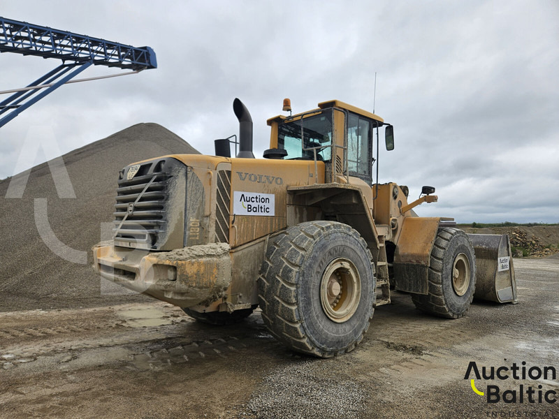 Volvo L 180 F - Utovarivač na kotačima: slika Volvo L 180 F - Utovarivač na kotačima Volvo L 180 F - Utovarivač na kotačima: slika Volvo L 180 F - Utovarivač na kotačima