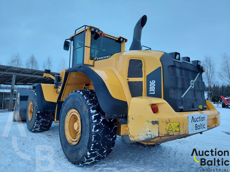 Volvo L 180 G - Utovarivač na kotačima: slika Volvo L 180 G - Utovarivač na kotačima Volvo L 180 G - Utovarivač na kotačima: slika Volvo L 180 G - Utovarivač na kotačima