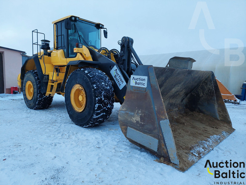 Volvo L 180 G - Utovarivač na kotačima: slika Volvo L 180 G - Utovarivač na kotačima Volvo L 180 G - Utovarivač na kotačima: slika Volvo L 180 G - Utovarivač na kotačima