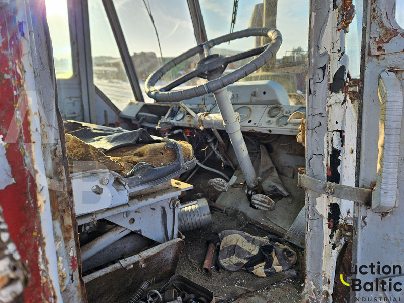 XTZ 150 - Traktor: slika XTZ 150 - Traktor XTZ 150 - Traktor: slika XTZ 150 - Traktor