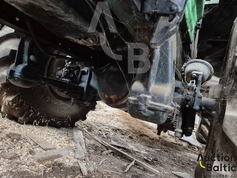 Traktor XTZ T-150K: slika Traktor XTZ T-150K