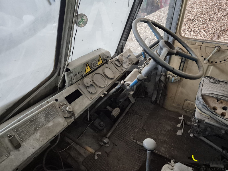 XTZ T-150K - Traktor: slika XTZ T-150K - Traktor XTZ T-150K - Traktor: slika XTZ T-150K - Traktor