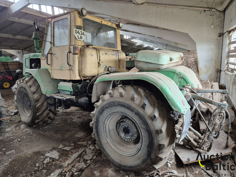XTZ T-150K - Traktor: slika XTZ T-150K - Traktor XTZ T-150K - Traktor: slika XTZ T-150K - Traktor