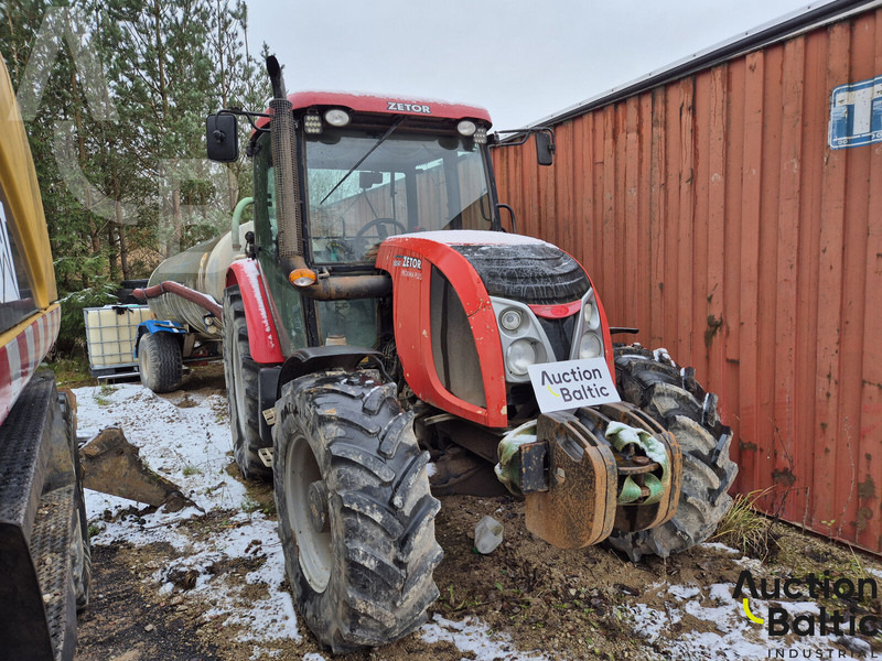 Zetor PROXIMA PLIUS 10541 - Traktor: slika Zetor PROXIMA PLIUS 10541 - Traktor Zetor PROXIMA PLIUS 10541 - Traktor: slika Zetor PROXIMA PLIUS 10541 - Traktor