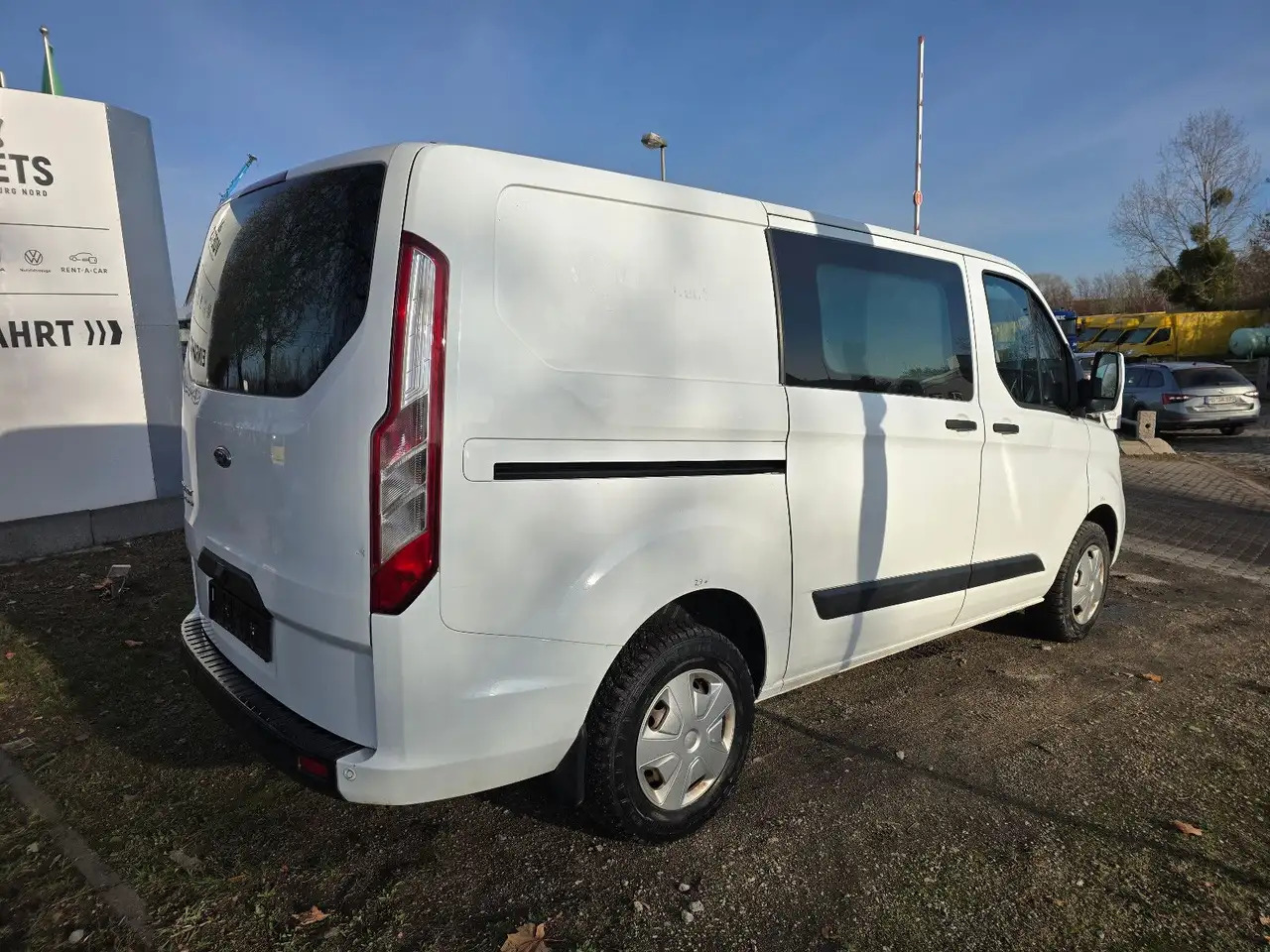 Ford Transit Custom Kasten 280 L1 Trend - Furgon: slika Ford Transit Custom Kasten 280 L1 Trend - Furgon Ford Transit Custom Kasten 280 L1 Trend - Furgon: slika Ford Transit Custom Kasten 280 L1 Trend - Furgon