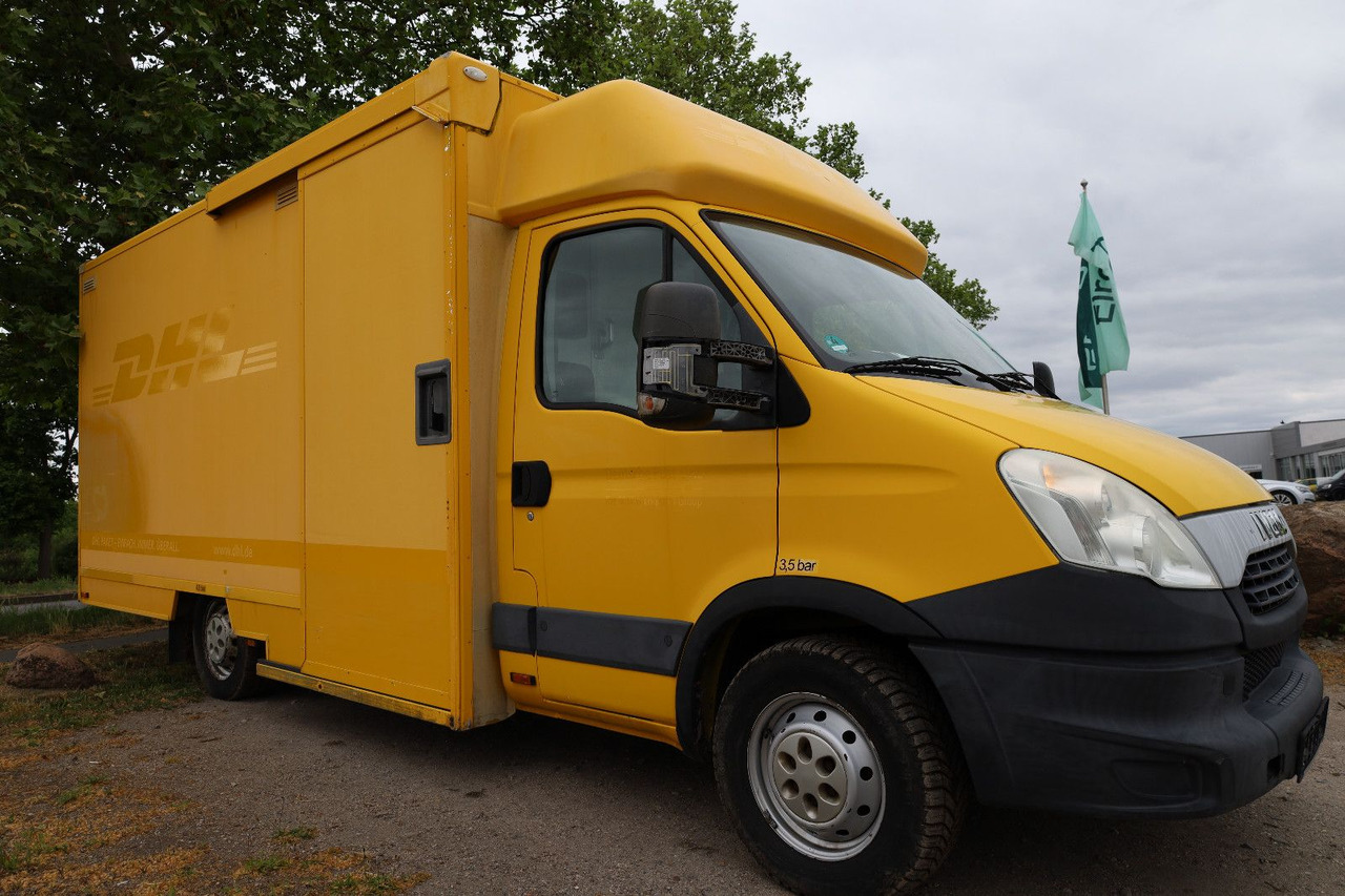Iveco IS35SI2AA Daily/ Regalsystem/Luftfeder - Dostavno vozilo sa zatvorenim sandukom: slika Iveco IS35SI2AA Daily/ Regalsystem/Luftfeder - Dostavno vozilo sa zatvorenim sandukom Iveco IS35SI2AA Daily/ Regalsystem/Luftfeder - Dostavno vozilo sa zatvorenim sandukom: slika Iveco IS35SI2AA Daily/ Regalsystem/Luftfeder - Dostavno vozilo sa zatvorenim sandukom