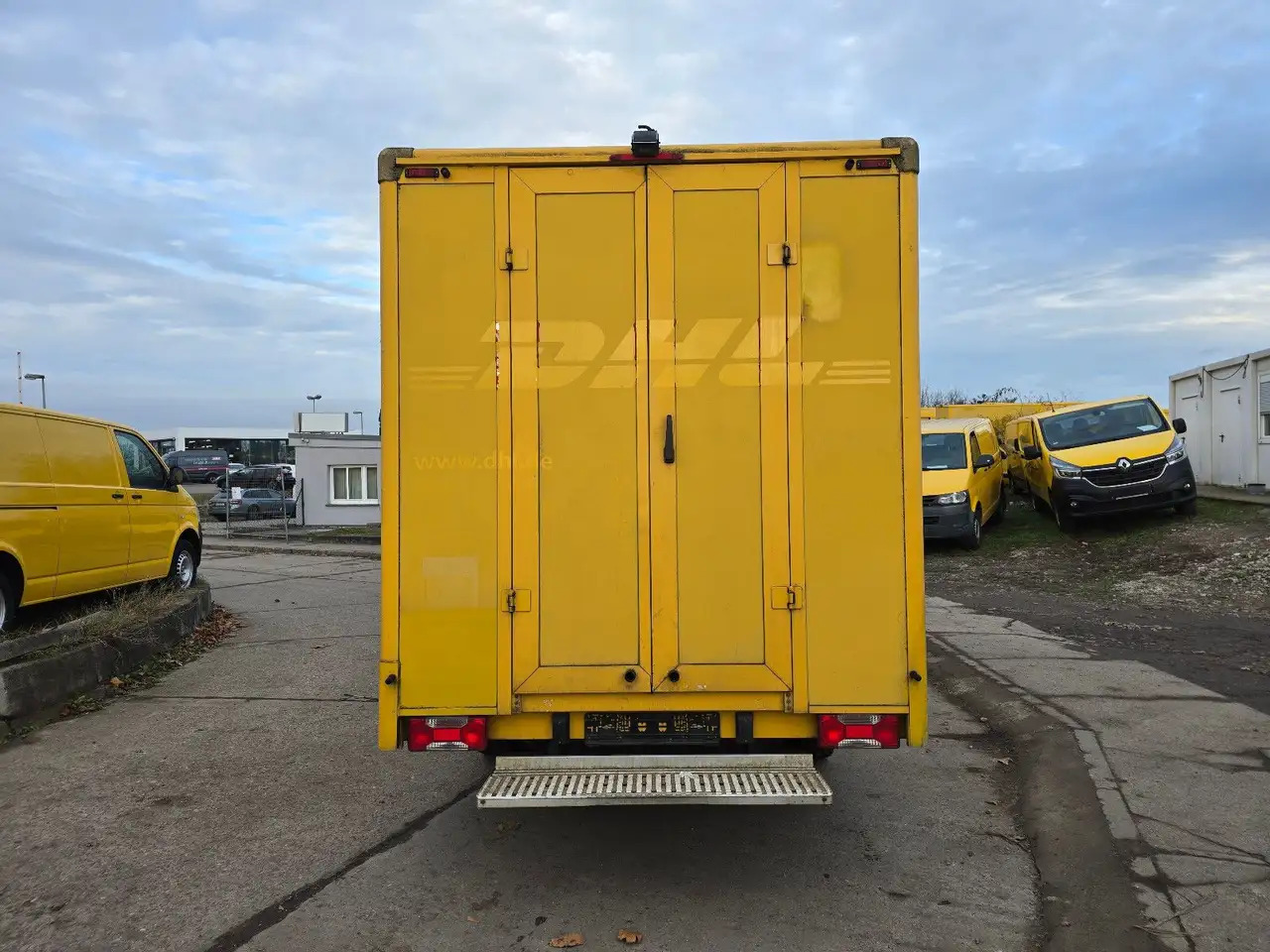 Iveco /Regalsystem/Luftfeder/KURZ/1. Hand - Automobil: slika Iveco /Regalsystem/Luftfeder/KURZ/1. Hand - Automobil Iveco /Regalsystem/Luftfeder/KURZ/1. Hand - Automobil: slika Iveco /Regalsystem/Luftfeder/KURZ/1. Hand - Automobil