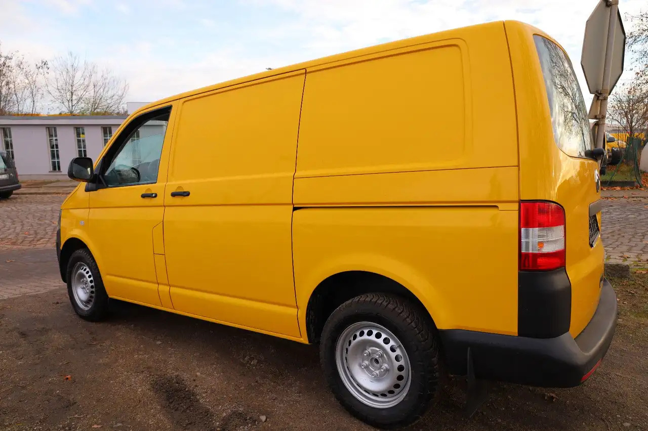 Volkswagen T5 Transporter/ 2.0 TDI/EU5/1.Hand - Furgon: slika Volkswagen T5 Transporter/ 2.0 TDI/EU5/1.Hand - Furgon Volkswagen T5 Transporter/ 2.0 TDI/EU5/1.Hand - Furgon: slika Volkswagen T5 Transporter/ 2.0 TDI/EU5/1.Hand - Furgon