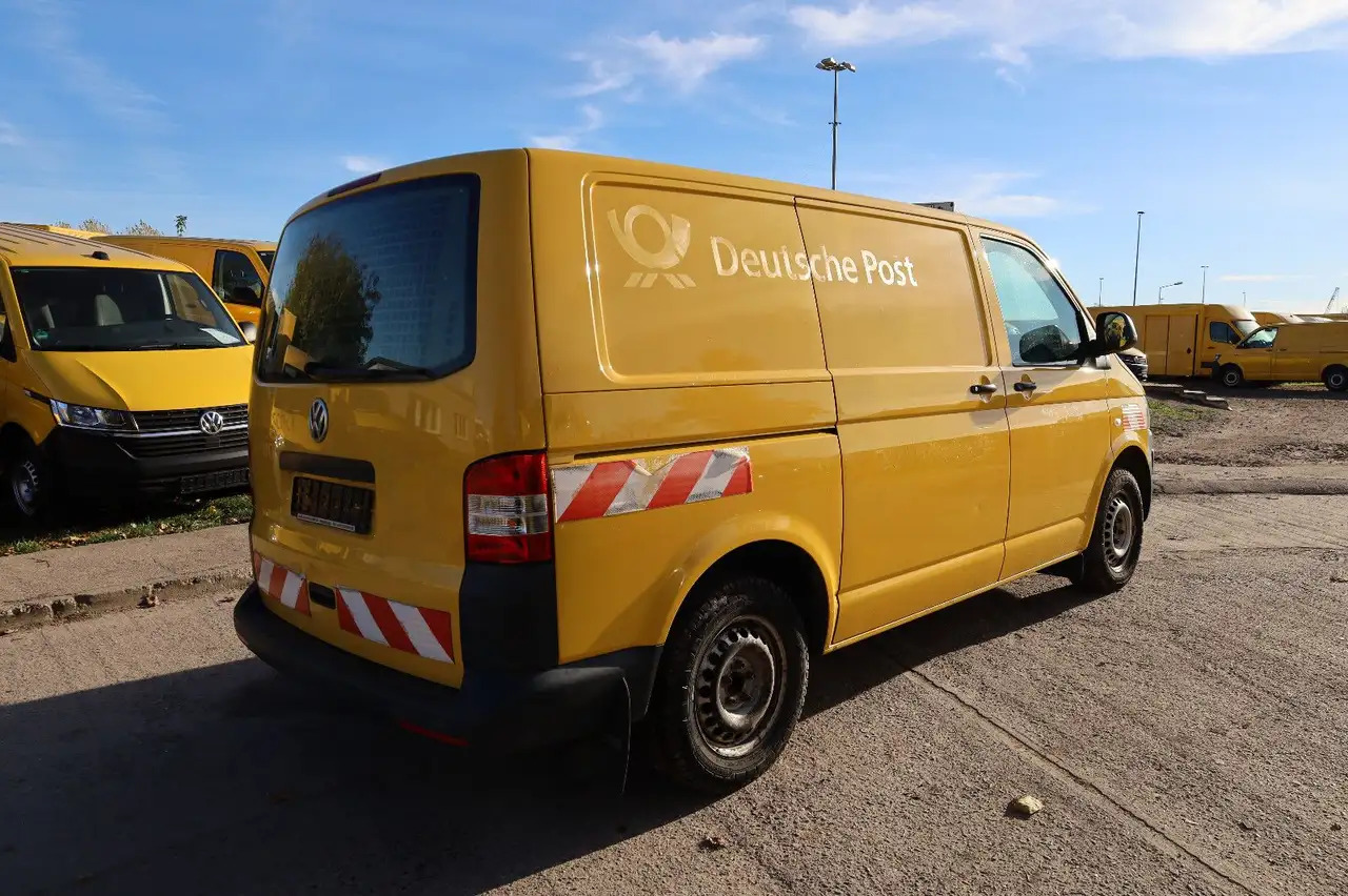 Volkswagen T5 Transporter/ 2.0 TDI/EU5/Werkstatt - Furgon: slika Volkswagen T5 Transporter/ 2.0 TDI/EU5/Werkstatt - Furgon Volkswagen T5 Transporter/ 2.0 TDI/EU5/Werkstatt - Furgon: slika Volkswagen T5 Transporter/ 2.0 TDI/EU5/Werkstatt - Furgon