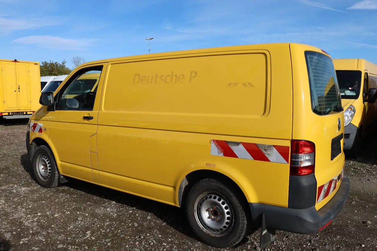 Volkswagen T5 Transporter/ 2.0 TDI/EU5/Werkstatt - Furgon: slika Volkswagen T5 Transporter/ 2.0 TDI/EU5/Werkstatt - Furgon Volkswagen T5 Transporter/ 2.0 TDI/EU5/Werkstatt - Furgon: slika Volkswagen T5 Transporter/ 2.0 TDI/EU5/Werkstatt - Furgon
