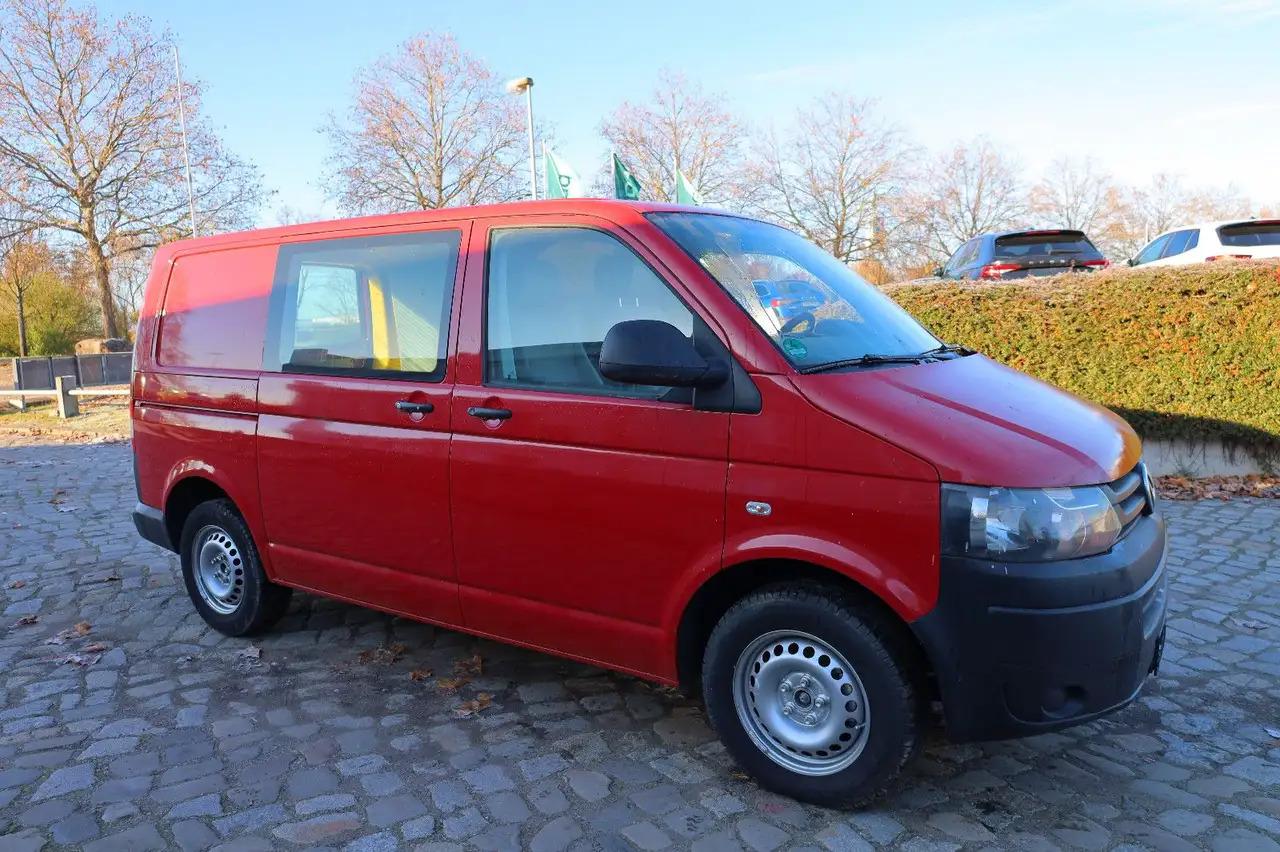 Volkswagen T5 Transporter Kasten-Kombi 2.0 TDI/EU5/1.Hand - Furgon: slika Volkswagen T5 Transporter Kasten-Kombi 2.0 TDI/EU5/1.Hand - Furgon Volkswagen T5 Transporter Kasten-Kombi 2.0 TDI/EU5/1.Hand - Furgon: slika Volkswagen T5 Transporter Kasten-Kombi 2.0 TDI/EU5/1.Hand - Furgon