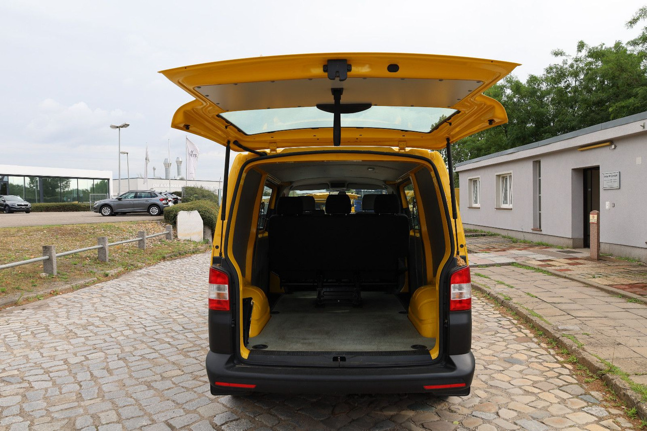 Putnički kombi Volkswagen T5 Transporter Kasten-Kombi 2.0 TDI/EU5/5-Sitze: slika Putnički kombi Volkswagen T5 Transporter Kasten-Kombi 2.0 TDI/EU5/5-Sitze