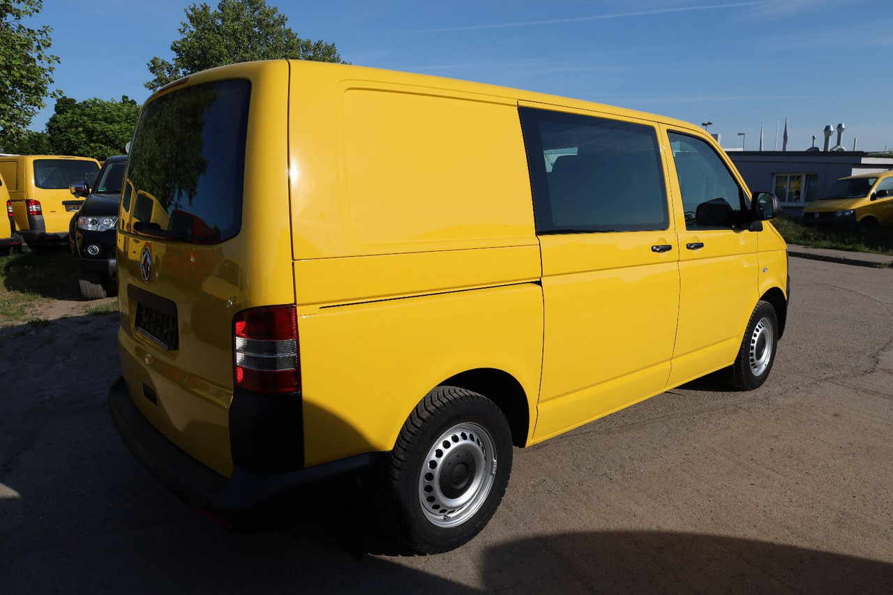 Volkswagen T5 Transporter Kasten-Kombi 2.0 TDI/EU5 - Mali kombi: slika Volkswagen T5 Transporter Kasten-Kombi 2.0 TDI/EU5 - Mali kombi Volkswagen T5 Transporter Kasten-Kombi 2.0 TDI/EU5 - Mali kombi: slika Volkswagen T5 Transporter Kasten-Kombi 2.0 TDI/EU5 - Mali kombi
