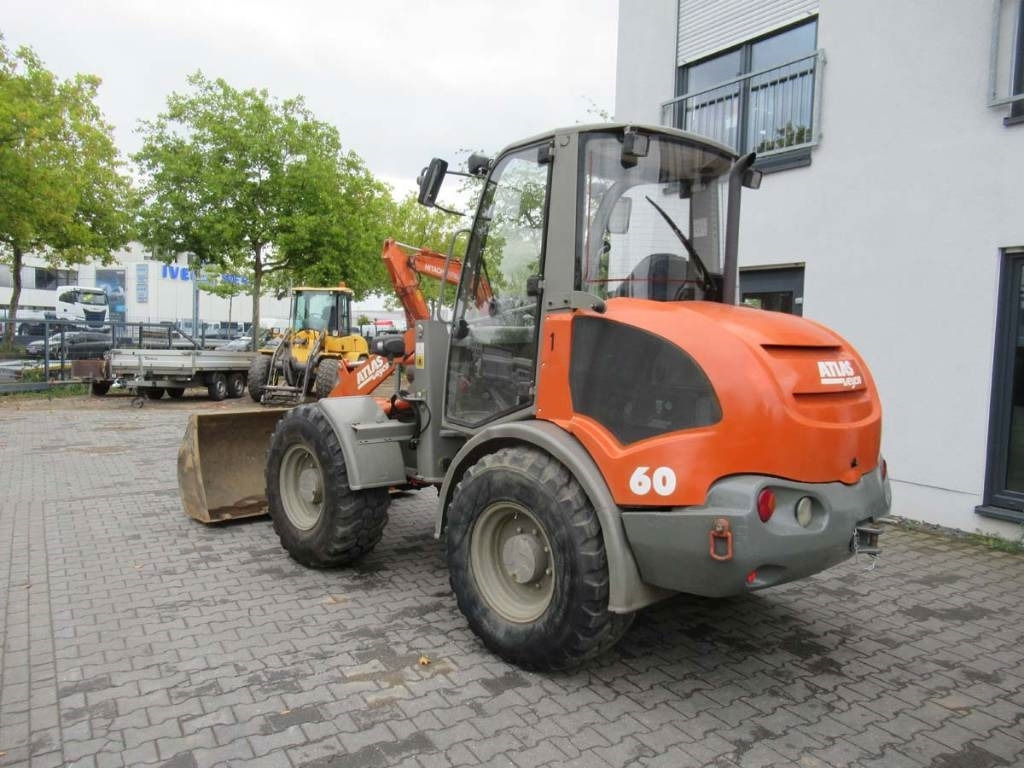 Atlas AR60e - Utovarivač na kotačima: slika Atlas AR60e - Utovarivač na kotačima Atlas AR60e - Utovarivač na kotačima: slika Atlas AR60e - Utovarivač na kotačima