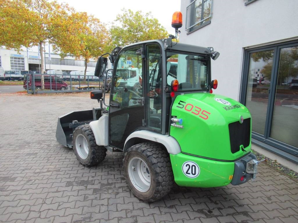 Kramer 5035 Highflow Vollausstattung mit allem! - Utovarivač na kotačima: slika Kramer 5035 Highflow Vollausstattung mit allem! - Utovarivač na kotačima Kramer 5035 Highflow Vollausstattung mit allem! - Utovarivač na kotačima: slika Kramer 5035 Highflow Vollausstattung mit allem! - Utovarivač na kotačima