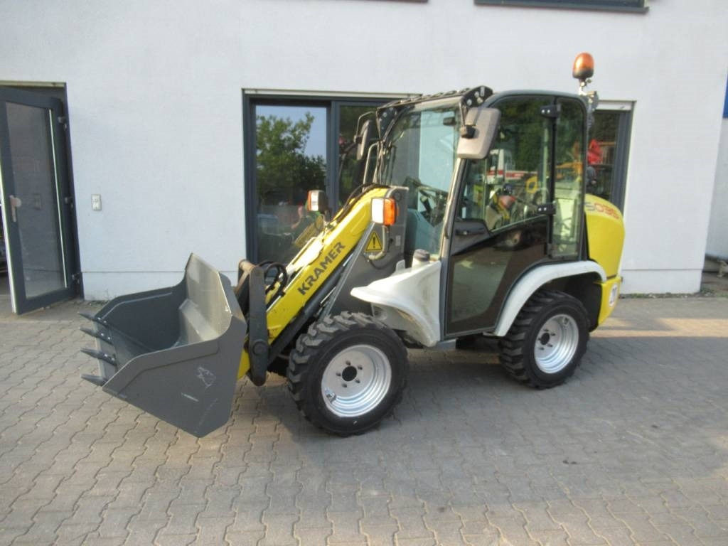 Kramer 5035 neuer Schaufel neue Reifen 33PS Motor - Utovarivač na kotačima: slika Kramer 5035 neuer Schaufel neue Reifen 33PS Motor - Utovarivač na kotačima Kramer 5035 neuer Schaufel neue Reifen 33PS Motor - Utovarivač na kotačima: slika Kramer 5035 neuer Schaufel neue Reifen 33PS Motor - Utovarivač na kotačima