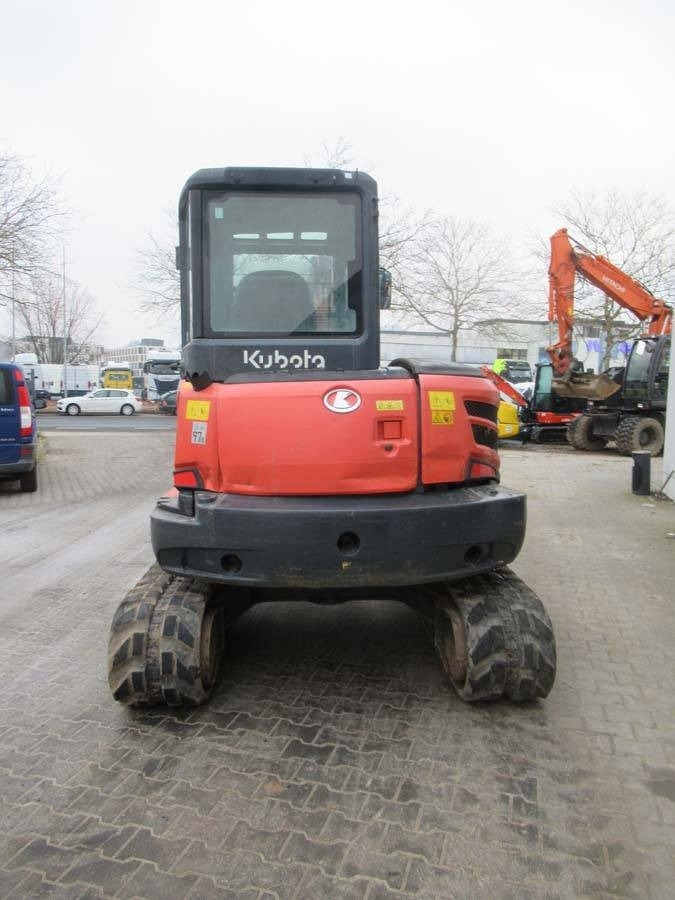 Kubota KX 057-4 - Mini bager: slika Kubota KX 057-4 - Mini bager Kubota KX 057-4 - Mini bager: slika Kubota KX 057-4 - Mini bager