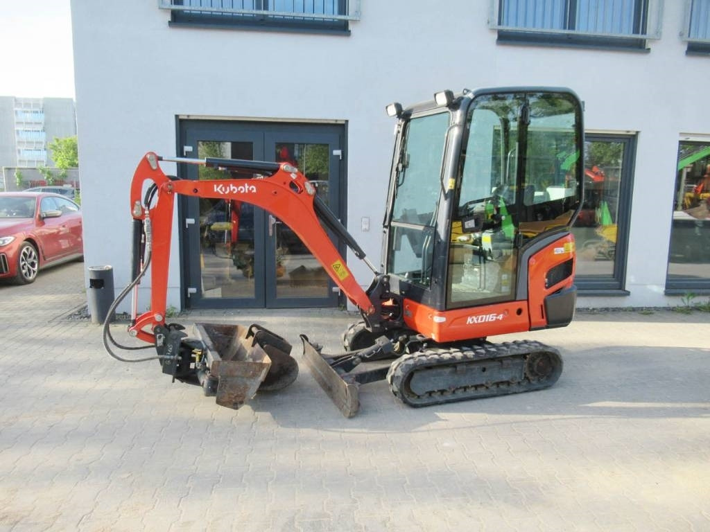 Kubota KX016-4 hydr. Schwenklöffel - Mini bager: slika Kubota KX016-4 hydr. Schwenklöffel - Mini bager Kubota KX016-4 hydr. Schwenklöffel - Mini bager: slika Kubota KX016-4 hydr. Schwenklöffel - Mini bager